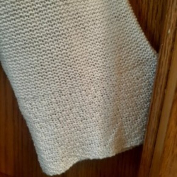 Women's sweater - Picture 10 of 16